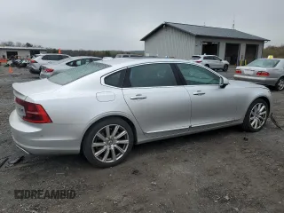 2018 Volvo S90 Inscription with VIN LVY992MLXJP008251, listed as a Copart auction lot 52602955 with 30,281 mi miles and Salvage Title. Bid and sale history available at carsss.com. Image 3.