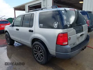 2002 Ford Explorer XLS with VIN 1FMZU62E72UA38128, listed as a IAAI auction lot 42680825 with Not provided miles and . Bid and sale history available at DreamBid. Image 3.