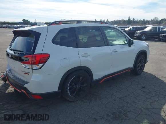 2019 Subaru Forester Sport with VIN JF2SKAPC6KH424538, listed as a IAAI auction lot 41861837 with 109,734 mi miles. Bid and sale history available at carsss.com. Image 4.