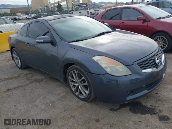 2009 Nissan Altima 3.5 SE with VIN 1N4BL24E29C135970, listed as a IAAI auction lot 41697555 with 232,896 mi miles. Bid and sale history available at carsss.com. Image 1.