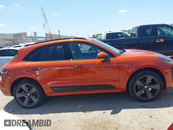 2023 Porsche Macan z VIN WP1AA2A56PLB14311, wystawiony jako IAAI lot #42527908 z przebiegiem 21 879 mil mil oraz . Historia ofert i sprzedaży dostępna na DreamBid. Obrazek 13.