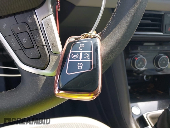 2024 Volkswagen Taos S с VIN 3VV5X7B29RM073159, выставлен на аукционе IAAI как лот 42021195 с пробегом 28 619 миль миль и . История ставок и продаж доступна на DreamBid. Изображение 11.