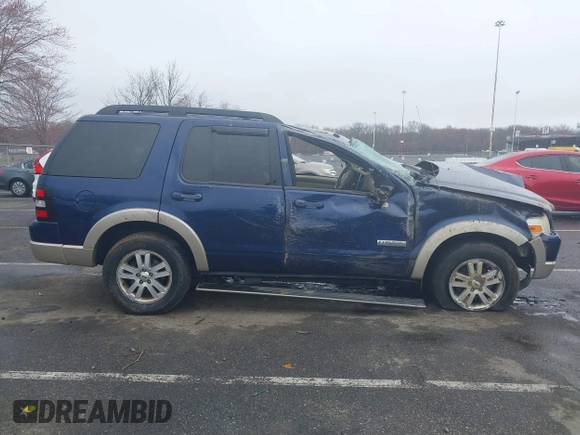 2008 Ford Explorer Eddie Bauer with VIN 1FMEU74E28UA46583, listed as a IAAI auction lot 41846150 with 208,345 mi miles. Bid and sale history available at carsss.com. Image 13.