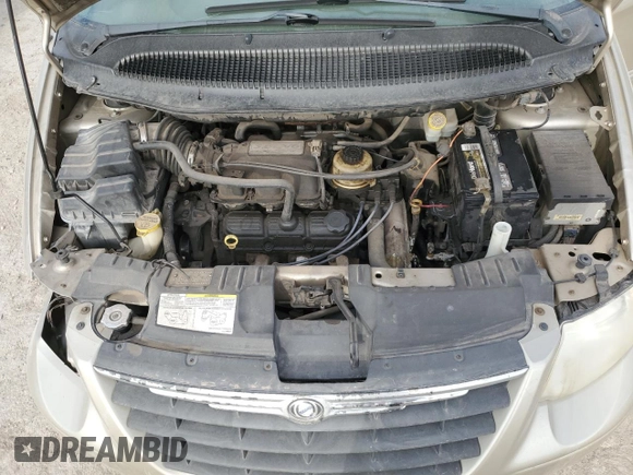 2005 Chrysler Town & Country Touring z VIN 2C4GP54L45R145521, wystawiony jako Copart lot #50183375 z przebiegiem 218 068 mil mil oraz Szkoda całkowita • Salvage title. Historia ofert i sprzedaży dostępna na DreamBid. Obrazek 13.