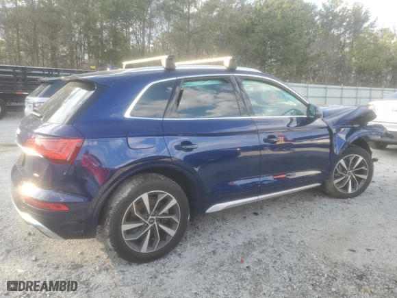 2024 Audi Q5 S line Premium Plus with VIN WA1EAAFY8R2022409, listed as a Copart auction lot 45711885 with 26,744 mi miles and Salvage Title. Bid and sale history available at carsss.com. Image 3.
