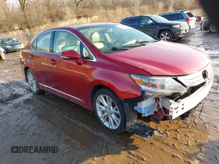 2010 Lexus HS 250h with VIN JTHBB1BA7A2004288, listed as a IAAI auction lot 41669407 with 180,630 mi miles. Bid and sale history available at carsss.com. Image 1.