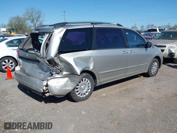 2006 Toyota Sienna CE with VIN 5TDZA23C36S419262, listed as a IAAI auction lot 42042520 with 202,686 mi miles. Bid and sale history available at carsss.com. Image 4.