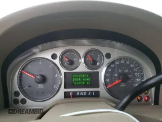 2005 Mercury Monterey Convenience z VIN 2MRZA21295BJ05851, wystawiony jako Copart lot #81787494 z przebiegiem 166 830 mil mil oraz Szkody całkowita. Historia ofert i sprzedaży dostępna na DreamBid. Obrazek 9.