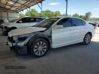 2015 Honda Accord EX-L with VIN 1HGCR2F83FA151589, listed as a Copart auction lot 62554145 with 110,360 mi miles and Salvage title. Bid and sale history available at DreamBid. Image 1.