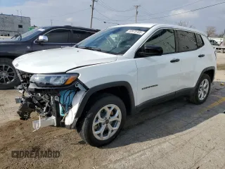 2025 Jeep Compass Sport with VIN 3C4NJDAN0ST519379, listed as a Copart auction lot 52678105 with 1,923 mi miles and Clean title. Bid and sale history available at DreamBid. Image 1.