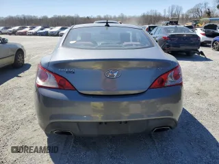 2010 Hyundai Genesis Coupe z VIN KMHHT6KD1AU028439, wystawiony jako Copart lot #50061765 z przebiegiem 157 006 mil mil oraz Szkoda całkowita • Salvage title. Historia ofert i sprzedaży dostępna na DreamBid. Obrazek 6.