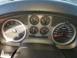 2004 Ford F-150 XLT z VIN 1FTPX04574KD02959, wystawiony jako Copart lot #46102015 z przebiegiem 181 397 mil mil oraz Szkoda całkowita • Salvage title. Historia ofert i sprzedaży dostępna na DreamBid. Obrazek 9.