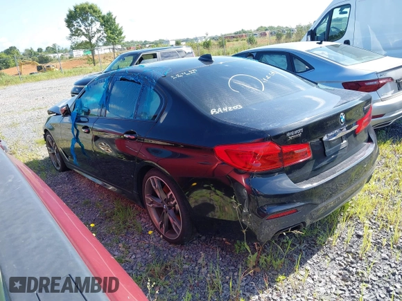 2018 BMW 5 Series M550i xDrive с VIN WBAJB9C59JB286170, выставлен на аукционе IAAI как лот 42726658 с пробегом Не указан миль и . История ставок и продаж доступна на DreamBid. Изображение 3.