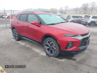 2021 Chevrolet Blazer RS z VIN 3GNKBKRS1MS526890, wystawiony jako IAAI lot #42072714 z przebiegiem 86 396 mil mil oraz . Historia ofert i sprzedaży dostępna na DreamBid. Obrazek 1.