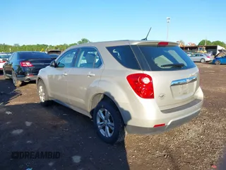 2013 Chevrolet Equinox LS z VIN 2GNALBEK0D1173231, wystawiony jako IAAI lot #42331429 z przebiegiem 282 203 mil mil oraz . Historia ofert i sprzedaży dostępna na DreamBid. Obrazek 3.