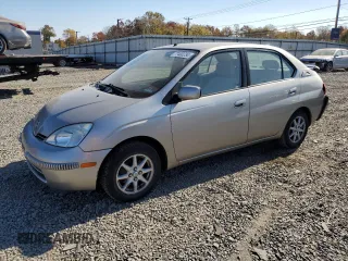 2003 Toyota Prius with VIN JT2BK12U330080383, listed as a Copart auction lot 77400234 with 182,992 mi miles and Salvage Title. Bid and sale history available at carsss.com. Image 1.