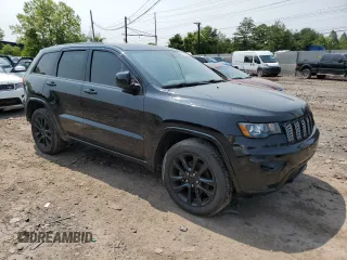2017 Jeep Grand Cherokee Altitude with VIN 1C4RJFAG5HC892291, listed as a Copart auction lot 58579975 with 71,018 mi miles and Salvage title. Bid and sale history available at DreamBid. Image 4.
