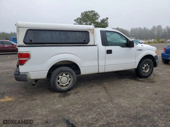 2014 Ford F-150 XL with VIN 1FTMF1CM5EKD83482, listed as a Copart auction lot 43123885 with 0 mi miles and Salvage Title. Bid and sale history available at carsss.com. Image 3.