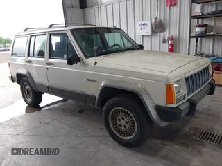 1996 Jeep Cherokee Country with VIN 1J4FT78S0TL280645, listed as a IAAI auction lot 42340813 with 288,418 mi miles and . Bid and sale history available at DreamBid. Image 1.