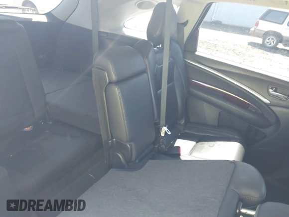 2015 Acura MDX Tech Pkg with VIN 5FRYD3H44FB002147, listed as a IAAI auction lot 41832079 with 1 mi miles. Bid and sale history available at carsss.com. Image 8.