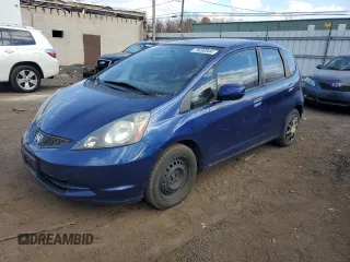 2013 Honda Fit with VIN JHMGE8H38DC028399, listed as a Copart auction lot 79490504 with 117,584 mi miles and Salvage Title. Bid and sale history available at carsss.com. Image 1.