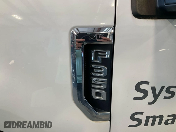 2020 Ford F-350 XL with VIN 1FTBF3A68LEC75327, listed as a IAAI auction lot 42677813 with 112,546 mi miles and . Bid and sale history available at DreamBid. Image 2.