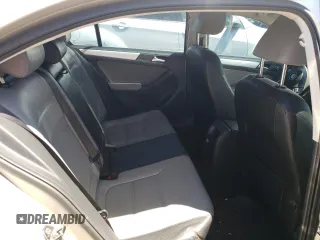 2013 Volkswagen Jetta Hybrid SE с VIN 3VW637AJ3DM238328, выставлен на аукционе Copart как лот 56854715 с пробегом 146 145 миль миль и Списание • Salvage title. История ставок и продаж доступна на DreamBid. Изображение 10.