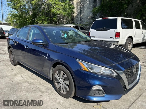 2020 Nissan Altima S with VIN 1N4BL4BV7LC193210, listed as a IAAI auction lot 42031147 with 206,195 mi miles and . Bid and sale history available at DreamBid. Image 1.