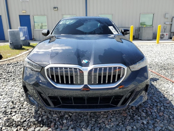 2025 BMW 5 Series 530i with VIN WBA43FJ04SCT76953, listed as a Copart auction lot 51219475 with 10,981 mi miles and Clean Title. Bid and sale history available at carsss.com. Image 5.
