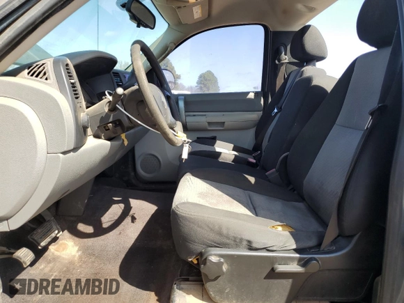 2008 Chevrolet Silverado 1500 Work Truck with VIN 1GCEC14C28Z260270, listed as a Copart auction lot 48186915 with 262,713 mi miles and Salvage Title. Bid and sale history available at carsss.com. Image 7.