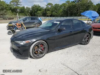 2017 Alfa Romeo Giulia Ti with VIN ZARFAECN4H7545588, listed as a Copart auction lot 54086015 with 125,665 mi miles and Clean Title. Bid and sale history available at carsss.com. Image 1.