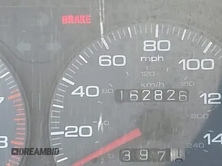 1997 Acura Integra GS-R z VIN JH4DC2385VS002424, wystawiony jako IAAI lot #42075527 z przebiegiem 162 826 mil mil oraz . Historia ofert i sprzedaży dostępna na DreamBid. Obrazek 15.