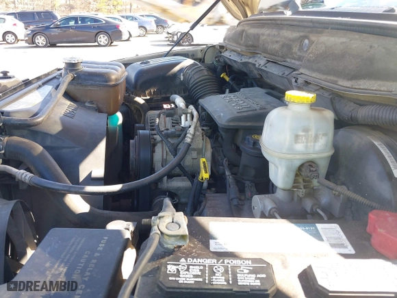 2003 Dodge Ram 1500 ST with VIN 1D7HA16D73J638363, listed as a IAAI auction lot 41421656 with 207,687 mi miles. Bid and sale history available at carsss.com. Image 10.