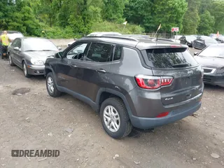 2018 Jeep Compass Sport с VIN 3C4NJDAB3JT230260, выставлен на аукционе IAAI как лот 42352447 с пробегом 118 902 миль миль и . История ставок и продаж доступна на DreamBid. Изображение 3.