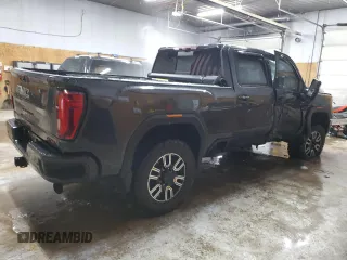 2020 GMC Sierra 2500HD AT4 z VIN 1GT49PEY6LF222476, wystawiony jako Copart lot #43934995 z przebiegiem 67 939 mil mil oraz Czysty tytuł • Clean title. Historia ofert i sprzedaży dostępna na DreamBid. Obrazek 3.