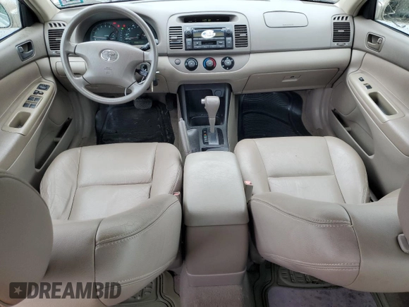 2002 Toyota Camry LE z VIN 4T1BE32K42U623283, wystawiony jako Copart lot #55631065 z przebiegiem 96 830 mil mil oraz Szkoda całkowita • Salvage title. Historia ofert i sprzedaży dostępna na DreamBid. Obrazek 8.