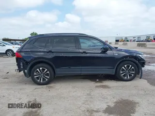 2022 Volkswagen Tiguan S with VIN 3VV0B7AX7NM137070, listed as a IAAI auction lot 42492020 with 24,396 mi miles and . Bid and sale history available at DreamBid. Image 13.