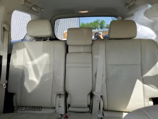 2022 Lexus GX 460 Luxury z VIN JTJGM7BX0N5322988, wystawiony jako Copart lot #52552765 z przebiegiem 42 935 mil mil oraz Szkoda całkowita • Salvage title. Historia ofert i sprzedaży dostępna na DreamBid. Obrazek 10.