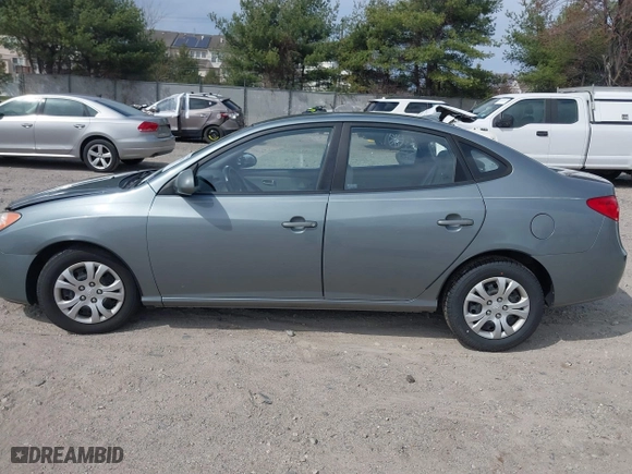 2009 Hyundai Elantra GLS with VIN KMHDU46D79U825123, listed as a IAAI auction lot 41844256 with 1 mi miles. Bid and sale history available at carsss.com. Image 13.