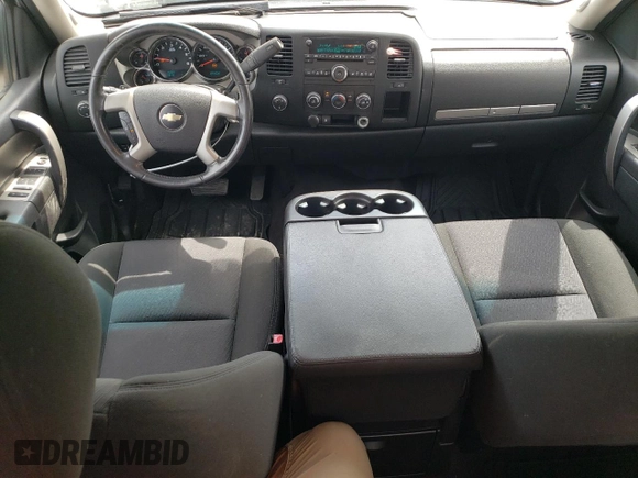 2010 Chevrolet Silverado 1500 LT with VIN 1GCSKSE30AZ142007, listed as a Copart auction lot 53021765 with 100,698 mi miles and Salvage Title. Bid and sale history available at DreamBid. Image 8.