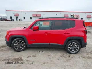 2017 Jeep Renegade Latitude with VIN ZACCJABB1HPG28699, listed as a IAAI auction lot 41640513 with 181,946 mi miles. Bid and sale history available at carsss.com. Image 14.