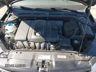 2013 Volkswagen Jetta SE with VIN 3VWDP7AJ2DM394520, listed as a IAAI auction lot 42777144 with 154,836 mi miles and . Bid and sale history available at DreamBid. Image 10.