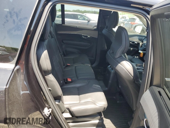2024 Volvo XC90 Ultimate Bright Theme with VIN YV4H60CF2R1232864, listed as a Copart auction lot 62267935 with 10,753 mi miles and Salvage title. Bid and sale history available at DreamBid. Image 11.