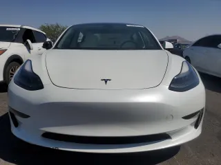 2023 Tesla Model 3 с VIN 5YJ3E1EA0PF564720, выставлен на аукционе Copart как лот 62594315 с пробегом 19 429 миль миль и Списание • Salvage title. История ставок и продаж доступна на DreamBid. Изображение 5.
