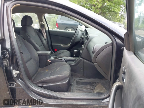 2009 Pontiac G6 GT 1SA with VIN 1G2ZH57N794184653, listed as a IAAI auction lot 42686899 with 155,930 mi miles and . Bid and sale history available at DreamBid. Image 5.