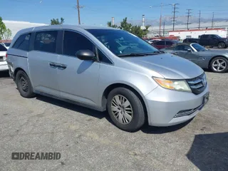 2014 Honda Odyssey LX with VIN 5FNRL5H24EB008838, listed as a IAAI auction lot 41987432 with 276,432 mi miles. Bid and sale history available at carsss.com. Image 1.