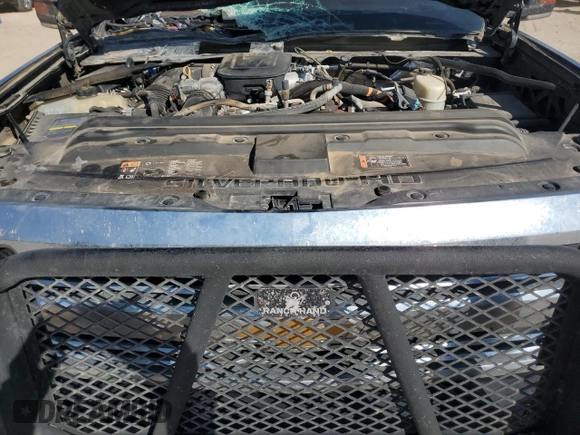 2016 Chevrolet Silverado 3500HD High Country with VIN 1GC4K1E86GF288937, listed as a Copart auction lot 75991014 with 135,696 mi miles and Salvage Title. Bid and sale history available at carsss.com. Image 11.