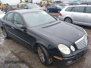 2009 Mercedes-Benz E-Class 3.0L with VIN WDBUF22X29B369240, listed as a IAAI auction lot 41887910 with 164,222 mi miles. Bid and sale history available at carsss.com. Image 1.