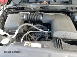 2018 Ram 1500 Express z VIN 1C6RR7FG4JS327329, wystawiony jako Copart lot #67219355 z przebiegiem 156 204 mil mil oraz Szkoda całkowita • Salvage title. Historia ofert i sprzedaży dostępna na DreamBid. Obrazek 13.