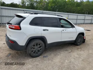 2016 Jeep Cherokee Altitude z VIN 1C4PJLAB7GW171896, wystawiony jako Copart lot #55929165 z przebiegiem 154 784 mil mil oraz Czysty tytuł • Clean title. Historia ofert i sprzedaży dostępna na DreamBid. Obrazek 3.